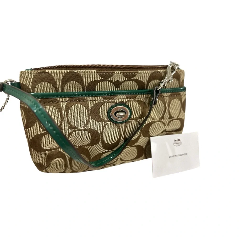 COACH NWT Y2K Park Signature Wristlet Old Money‎ Luxury Leather Trim Micro Purse